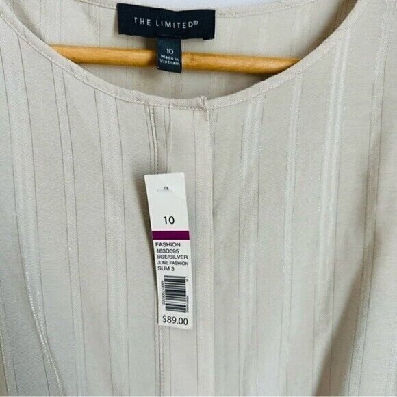 The Limited Women's Tie Front Shine Romper Size 10 NWT - Picture 7 of 14